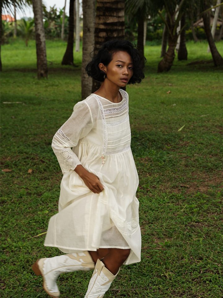 Sustainable clothing, summer dress, white cotton dress, cotton on dress, white dress